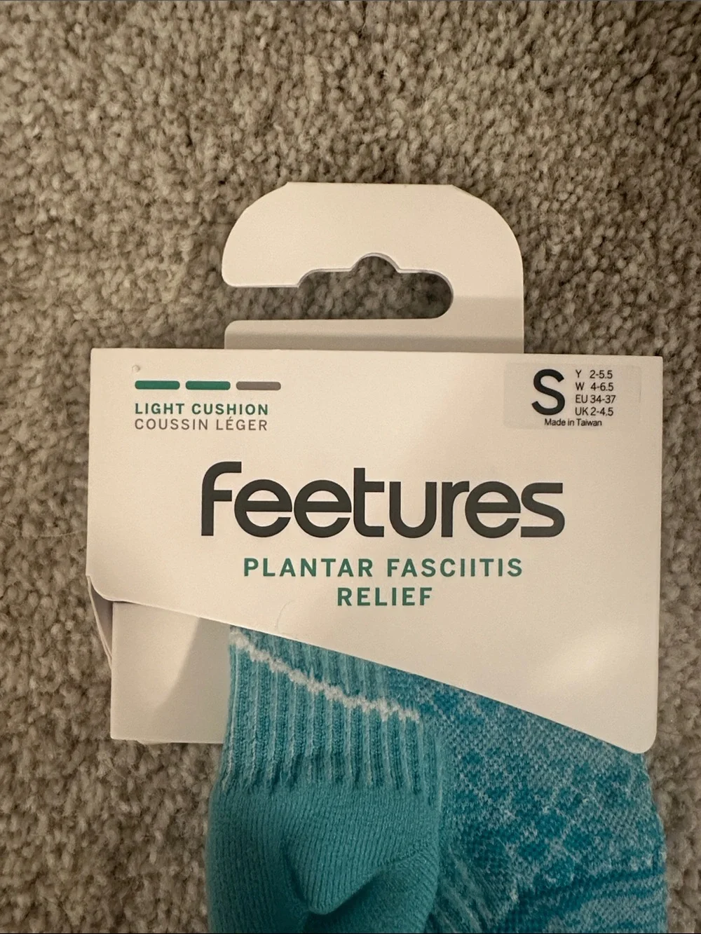NWT feetures Light Cushion Ankle Socks - Teal Blue - Smal